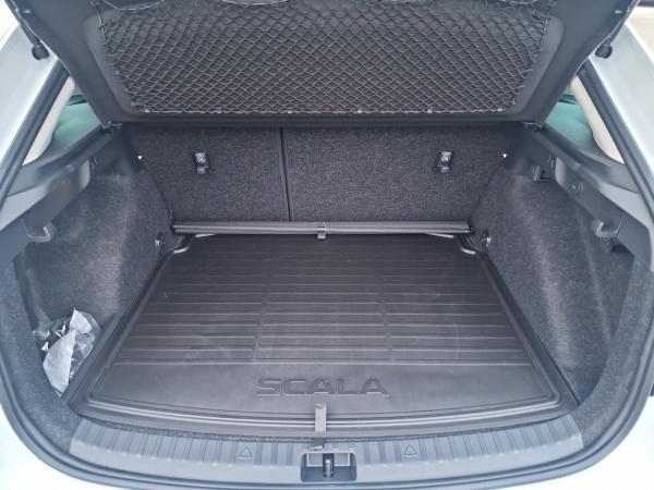 Skoda Scala 1.0 TSI Tour ACC SpurH LED Navi