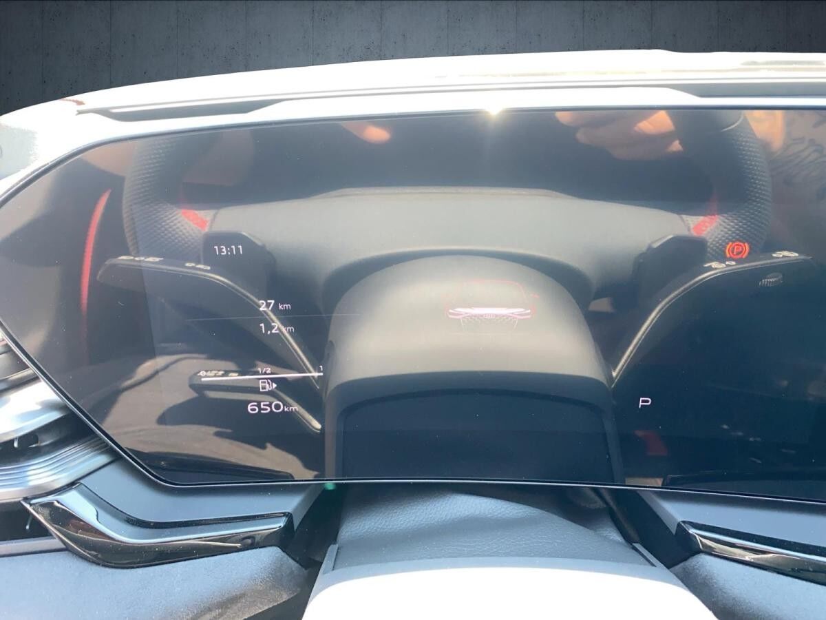 Audi A6 Avant TFSI qu. S tr. Luft PANO HUD Matrix 21