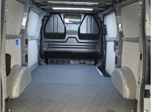 Volkswagen Transporter Kasten 2.0 l TDI AHK