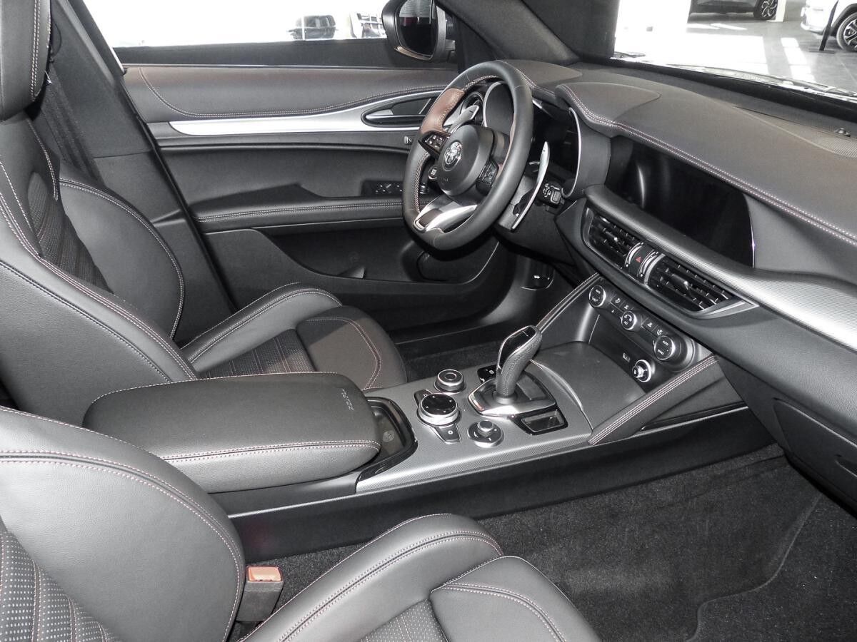 Alfa Romeo Stelvio ⚡INTENSA⚡Glasschiebedach ⚡