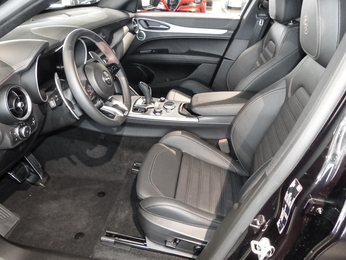 Alfa Romeo Stelvio ⚡INTENSA⚡Glasschiebedach ⚡