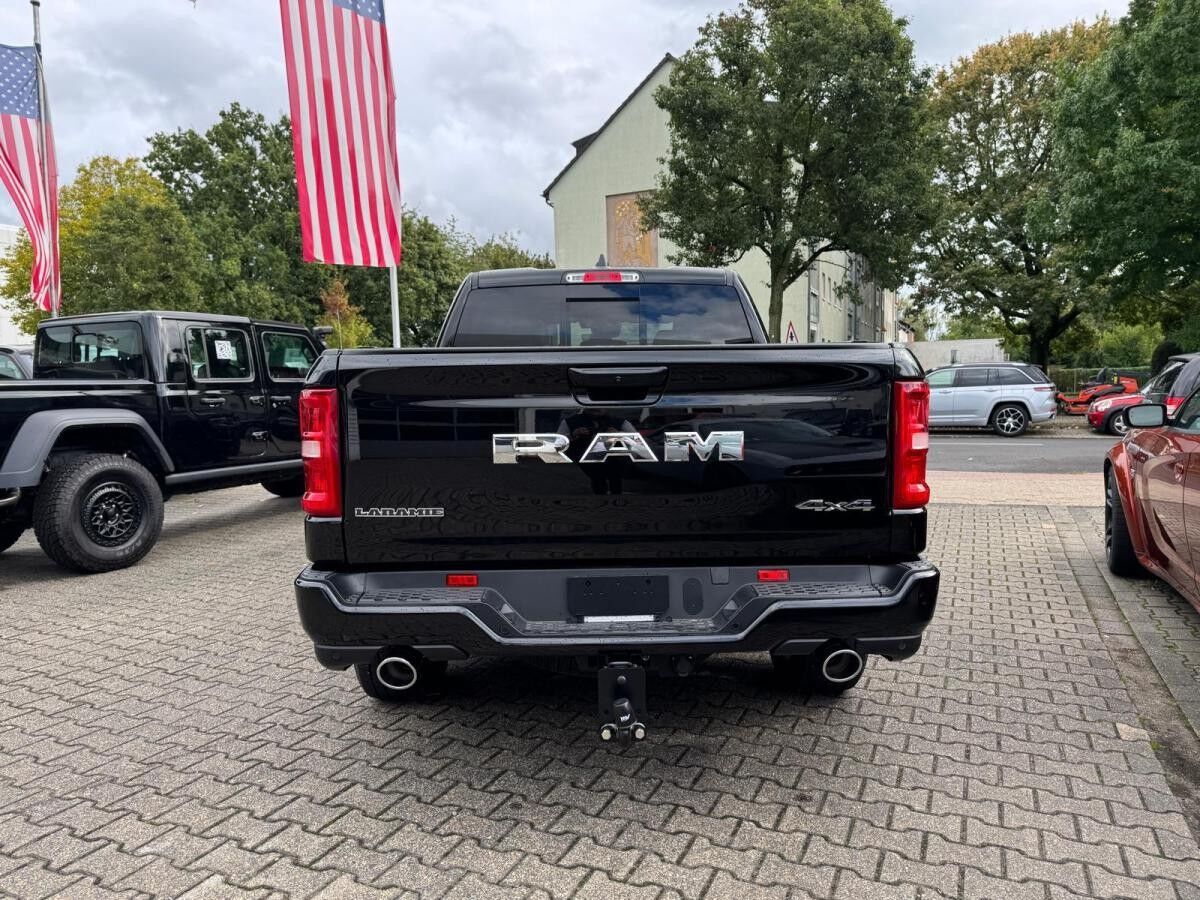 Dodge RAM SONDERAKTION 3.0 I6 Hurricane Laramie Sport 2025