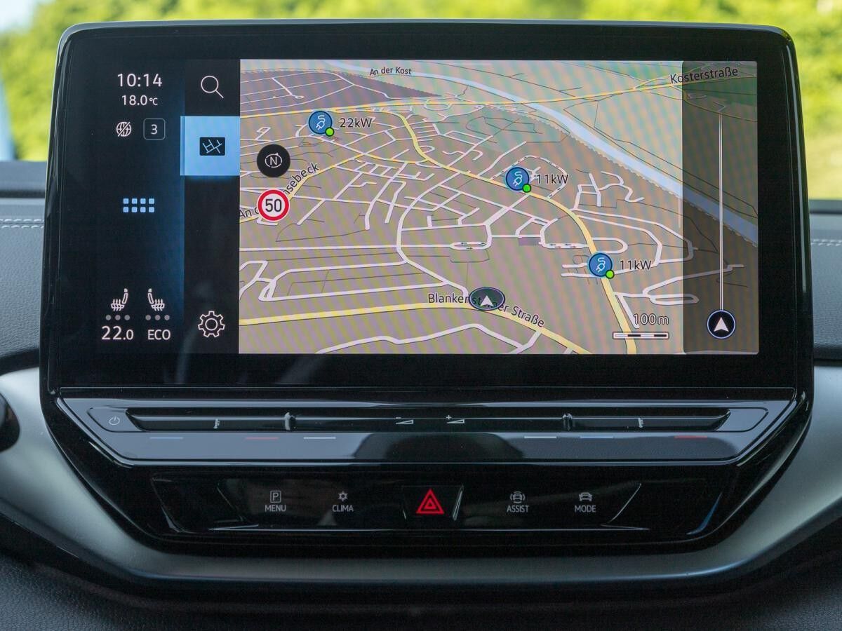 Volkswagen ID.5 Pro mit Infotainment-Paket AHK REARVIEW KEYLESS LED-MATRIX ACC