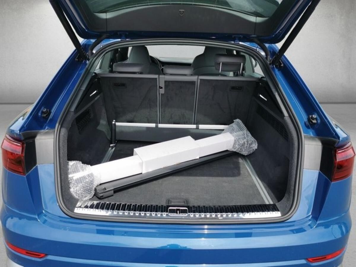 Audi SQ8 SUV TFSI quattro tiptronic AHK*HUD*LASER*B&O