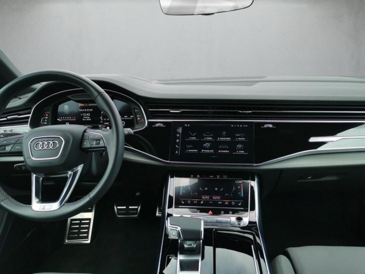Audi SQ8 SUV TFSI quattro tiptronic AHK*HUD*LASER*B&O