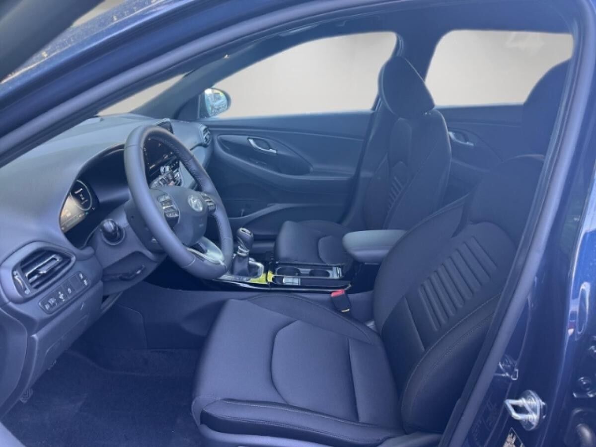 Hyundai i30 1.5 Advantage⚠️| Rückfahrkamera | Navi | Klimaauto. | ISOFIX | Spurhalteass.