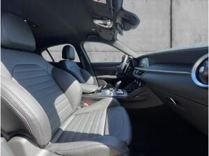 Alfa Romeo Stelvio Quadrifoglio Q4 2.9 AKRAPOVIC+PDC+KAMERA+LEDER+CARPLAY