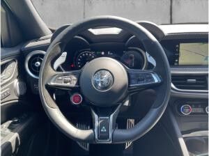 Alfa Romeo Stelvio Quadrifoglio Q4 2.9 PDC+KAMERA+LEDER+SHZ+CARPLAY