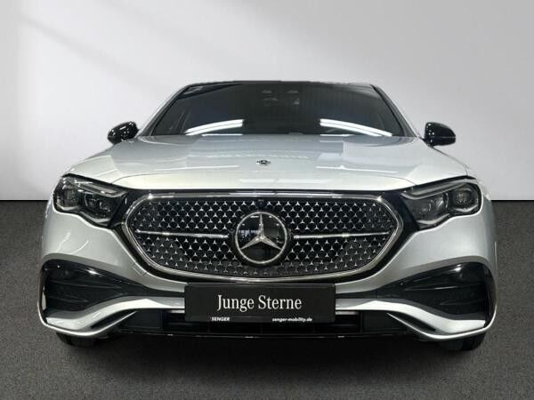 Mercedes-Benz E 450 d 4M AMG-Line Digital Light Panorama AHK