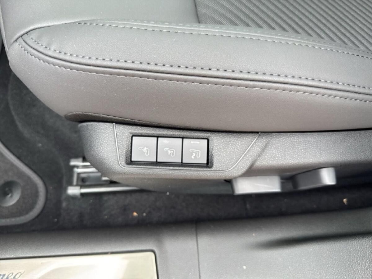 Alfa Romeo Junior Ibrida SPECIALE -Herbst-Sale- Panoramadach-TechnologiePaket