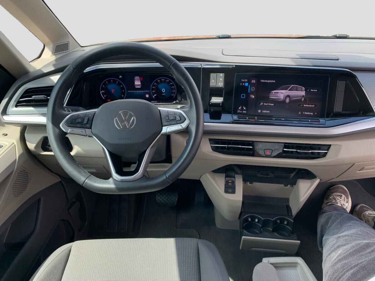 Volkswagen T7 Multivan LIFE 2,0TSI TRAVEL MATRIX NAVI AHK