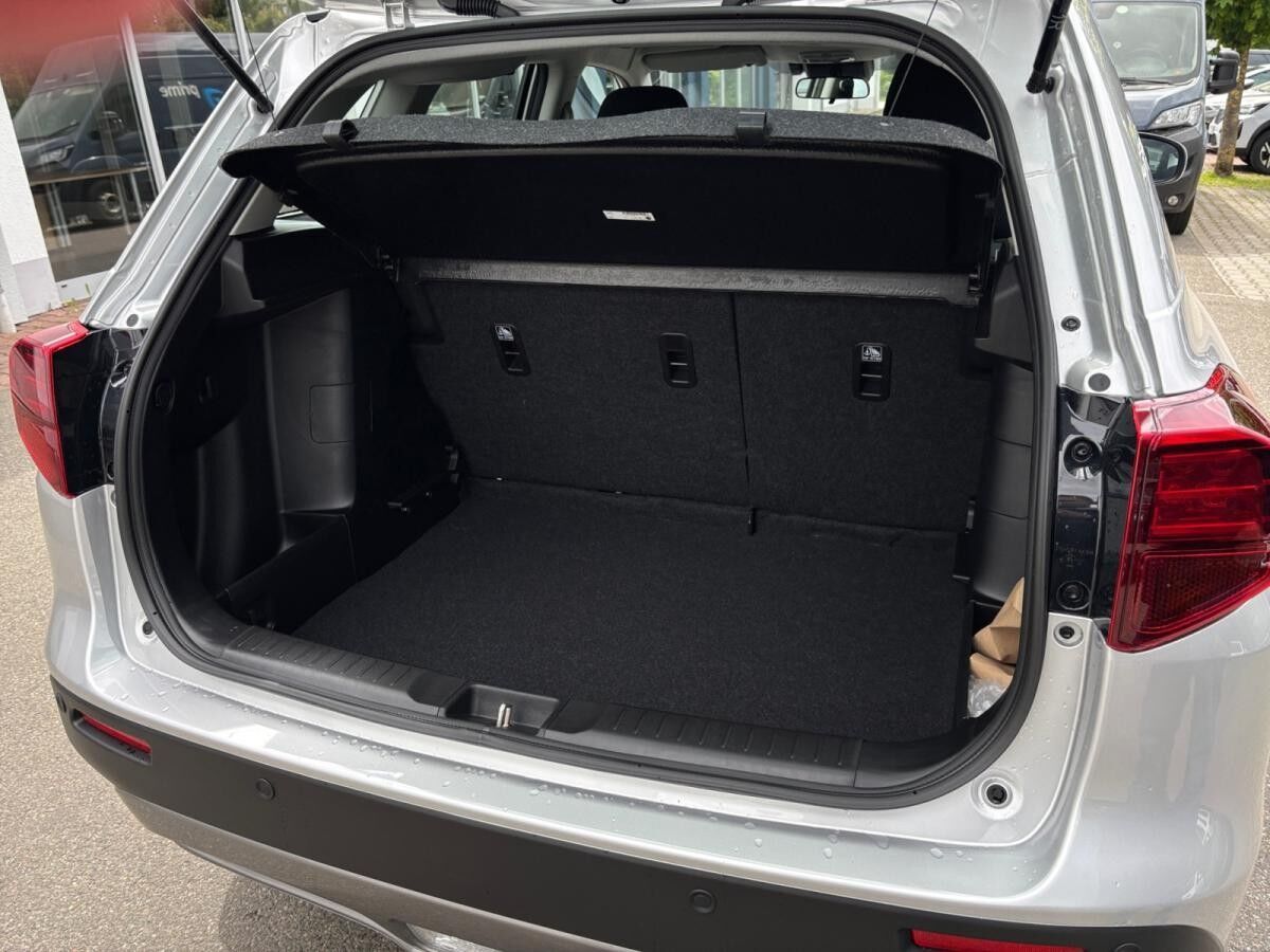 Suzuki Vitara 1.4 CLUB HYBRID METALLIC AKTIONSLEASING