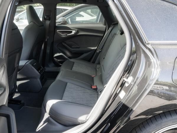 Audi A5 Avant Hybrid-Plugin 2 x S line ed.One ACC Matrix TechPro Pano B+O