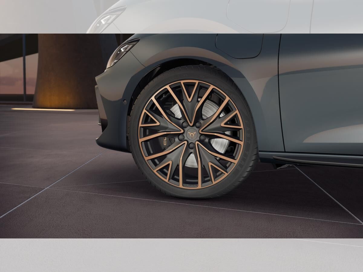 Cupra Leon ST 1.5 e-HYBRID DSG +MATRIX+NAVI+AHK+