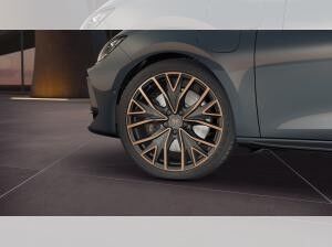 Cupra Leon ST 1.5 e-HYBRID DSG +MATRIX+NAVI+AHK+