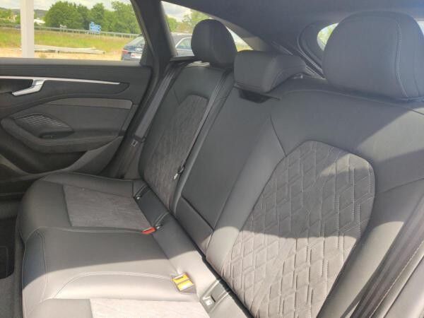Audi A6 Avant TDI quattro S-Line EditionOne TechPlus 21 ACC