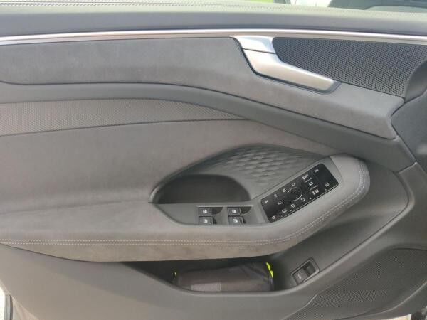 Audi A6 Avant TDI quattro S-Line EditionOne TechPlus 21 ACC