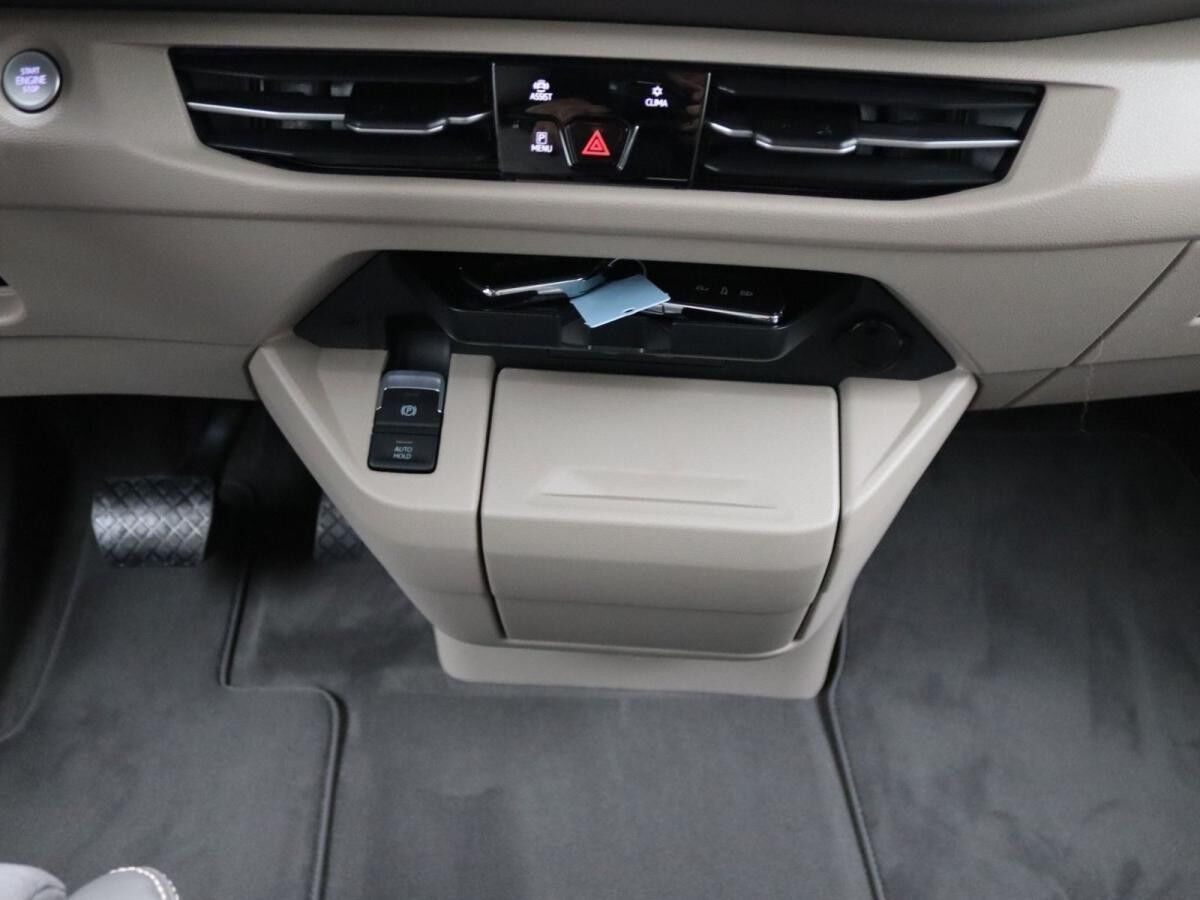 Volkswagen Multivan Langversion Life 2.0 TSI DSG / 7-Sitzer