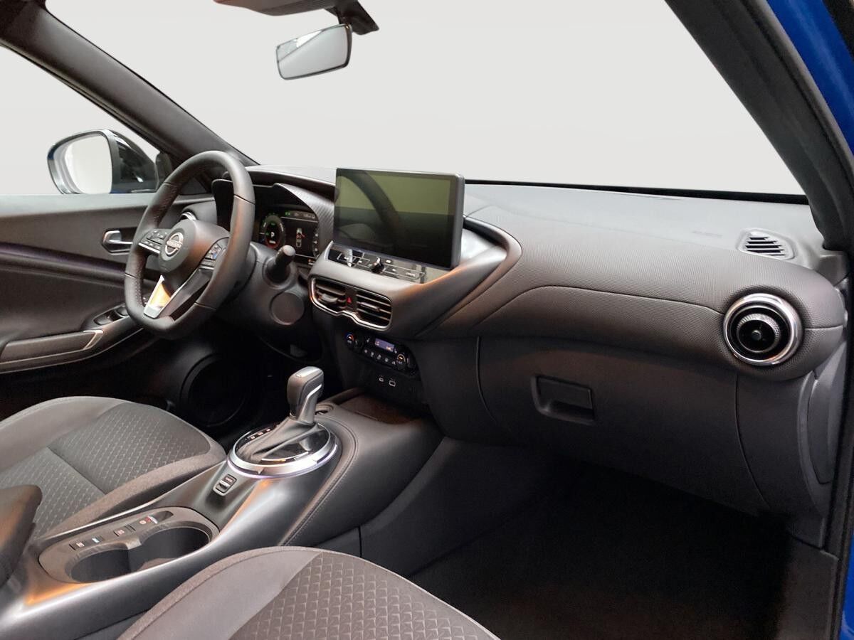 Nissan Juke 1.6 Hybrid 4MT N-Connecta