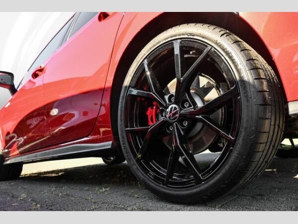 Volkswagen Golf VIII 2.0 TSI DSG GTI Black Style