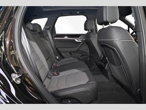 Volkswagen Touareg 3.0 TDI 4 Motion tiptronic R-Line Black Style