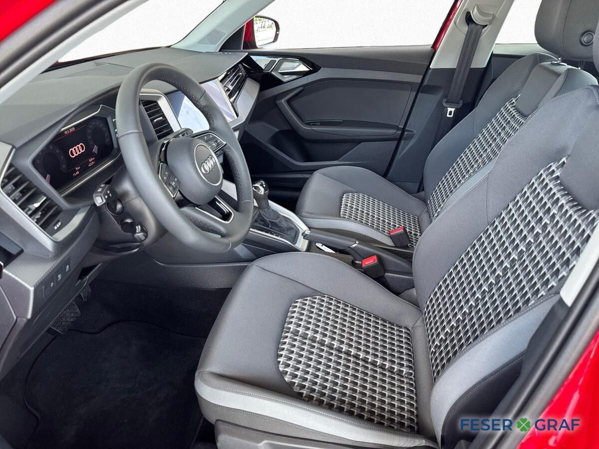 Audi A1 Sportback TFSI Stronic Infotainmentpaket plus