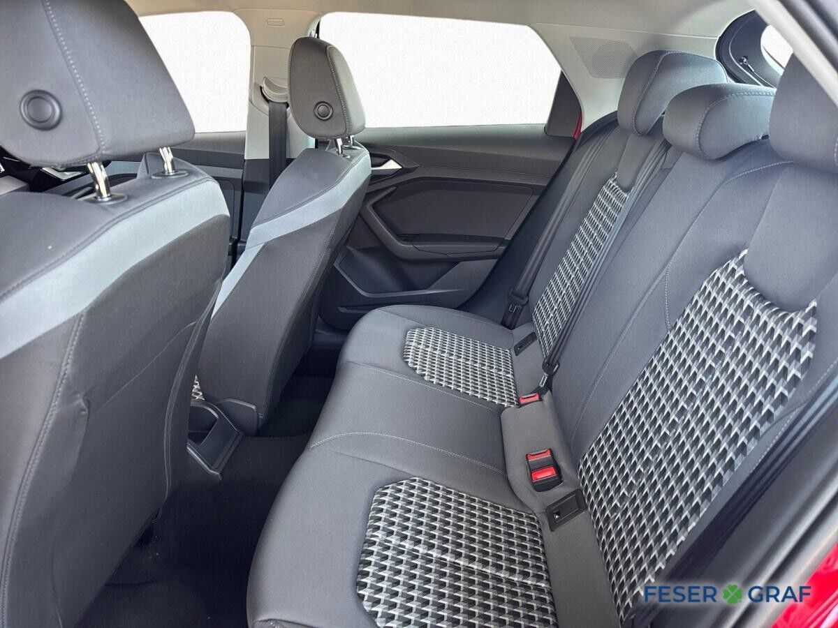 Audi A1 Sportback TFSI Stronic Infotainmentpaket plus