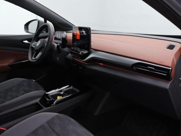 Volkswagen ID.5 Pro / CCS, ACC, LED, Standklima, Navi Pro