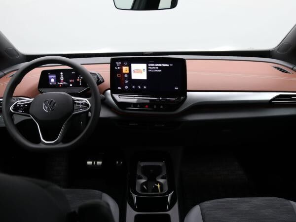 Volkswagen ID.5 Pro / CCS, ACC, LED, Standklima, Navi Pro