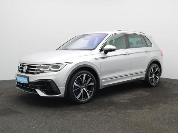 Volkswagen Tiguan R 2.0 TSI 4M DSG Akrapovic, Matrix, AHK,