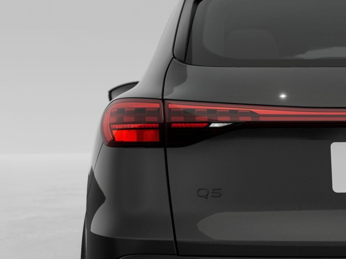 Audi Q5 SUV TDI qu. Matrix LED Navi B&O Pano Audi Q5 SUV TDI qu. Matrix LED Navi B&O Pano