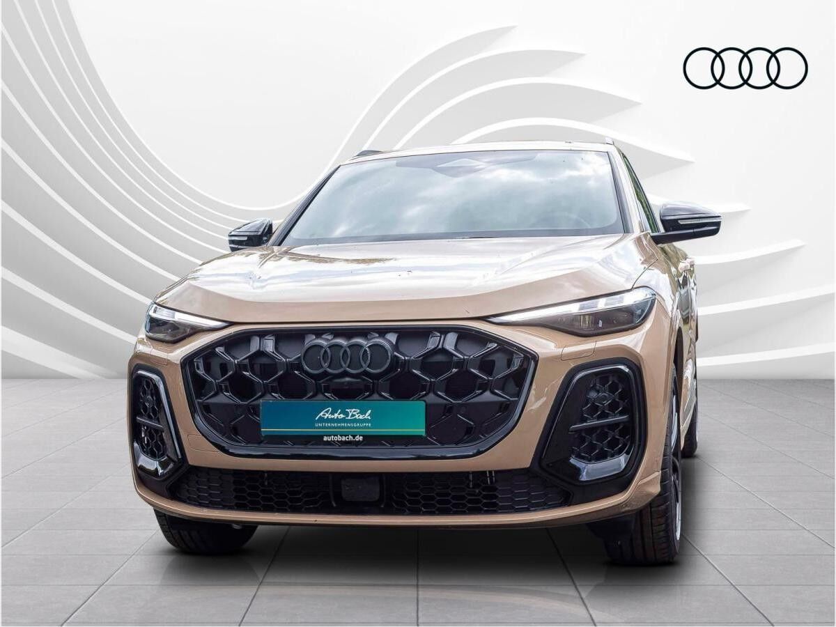 Audi Q5 SUV S-LINE  TFSI TECH Standheizung !!! Steuerberater  Anwälte Ärzte Architekten Sonderabnehmer *