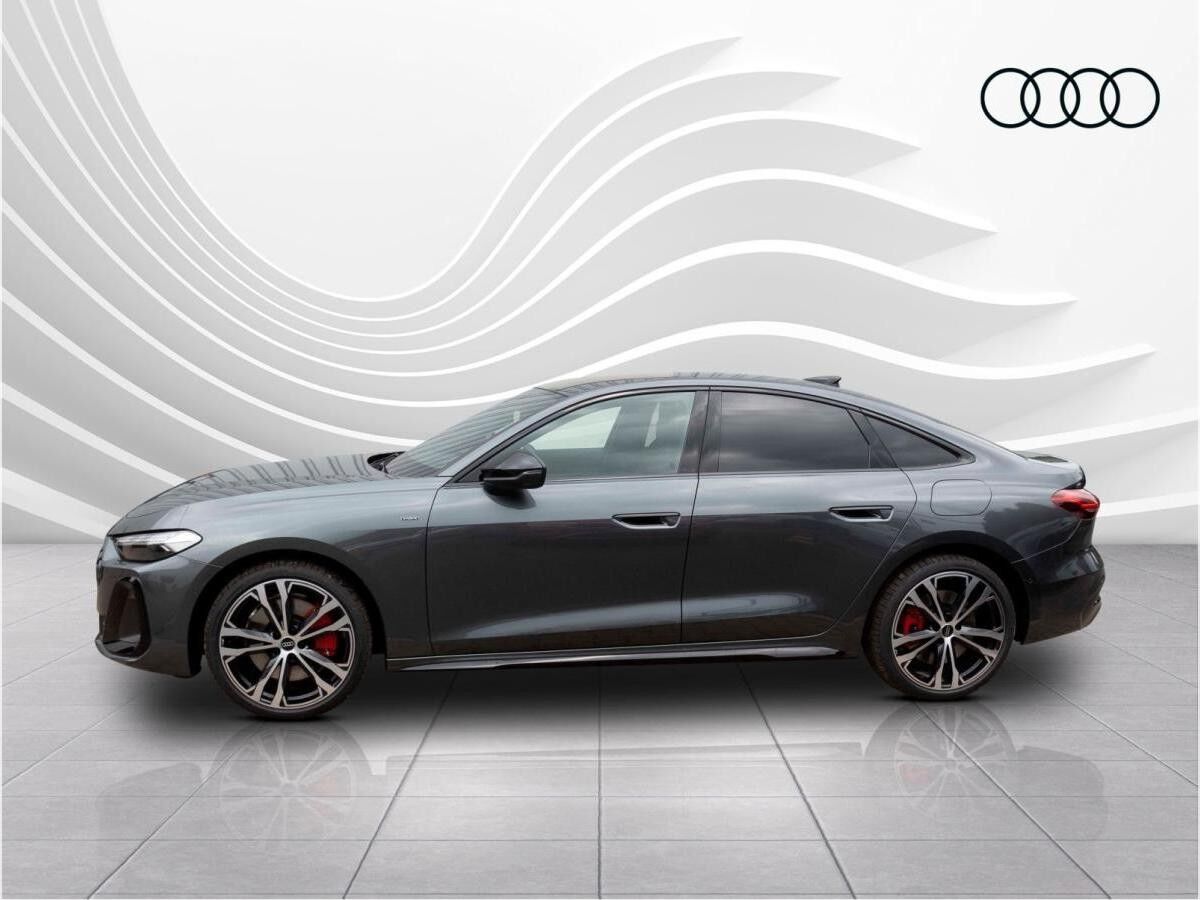 Audi A5 Lim. e-hybrid qu. 270 kW TECH-PRO Panorama B&O 20" 0,5%