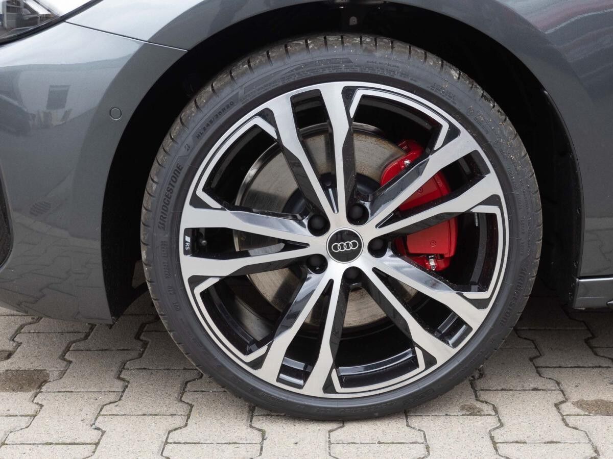 Audi A5 Lim. e-hybrid qu. 270 kW TECH-PRO Panorama B&O 20" 0,5%