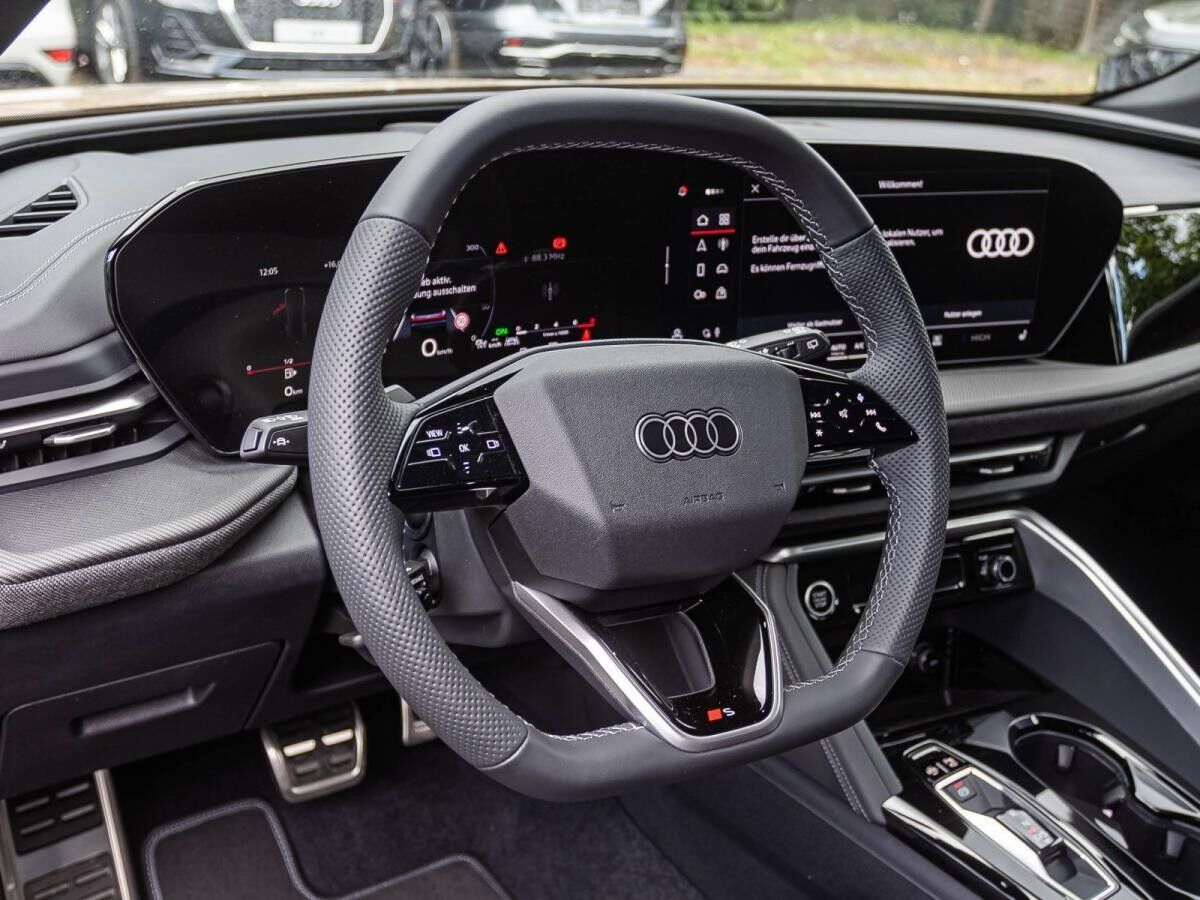 Audi Q5 SUV S-LINE  TFSI TECH Standheizung !!! Steuerberater  Anwälte Ärzte Architekten Sonderabnehmer *