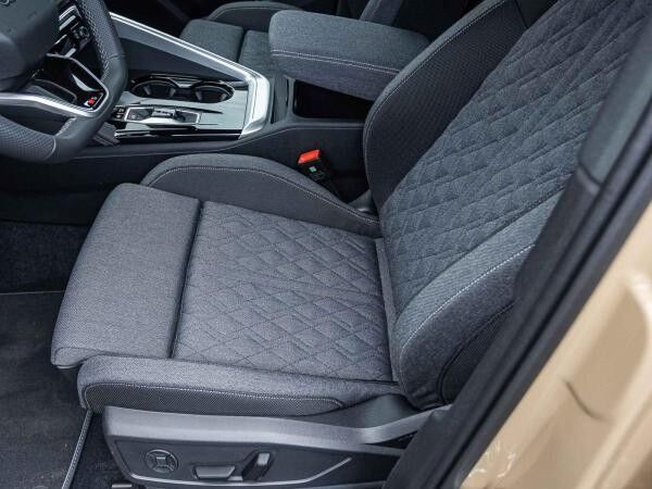 Audi Q5 SUV S-LINE  TFSI TECH Standheizung !!! Sonderabnehmer *Steuerberater  Anwälte Ärzte Architekten Verb