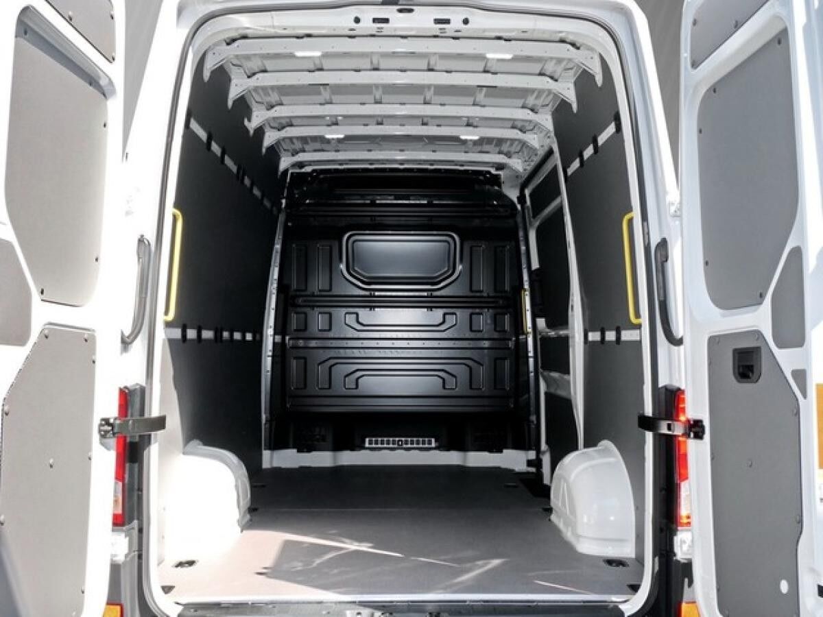 Volkswagen Crafter UPE br. 69.373,- 35 Kasten 2.0 l TDI /