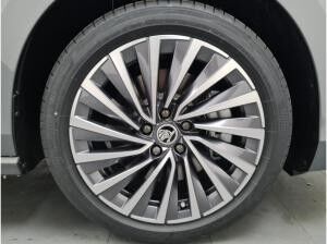 Skoda Superb Combi 1.5 TSI Hybrid L&K AHK Assist