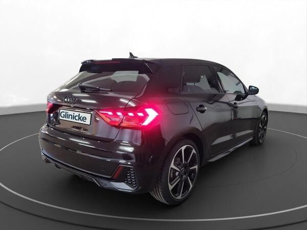 Audi A1 Sportback 30 TFSI S line S tronic LED LM 18" PDC vo+hi