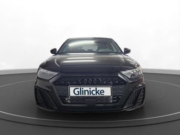 Audi A1 Sportback 30 TFSI S line S tronic LED LM 18" PDC vo+hi