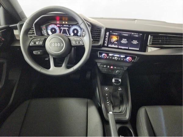 Audi A1 Sportback 30 TFSI S line S tronic LED LM 18" PDC vo+hi