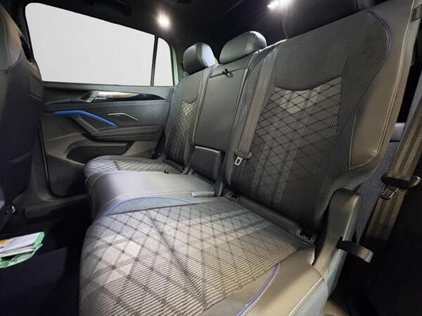 Volkswagen Tayron R-Line 2.0 TDI 4MOTION DSG 7-SITZ NAV PAN