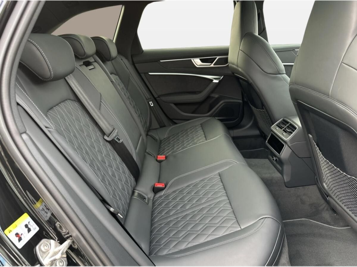 Audi A6 Avant 55 TFSIe qu. S line / SOFORT VERFÜGBAR !