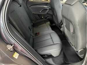 Audi Q5 2.0 TDI qu. S line / SOFORT VERFÜGBAR !