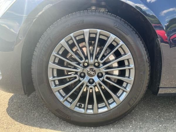 Audi A6 Avant advanced 40TDI quattro S-tronic/ Matrix