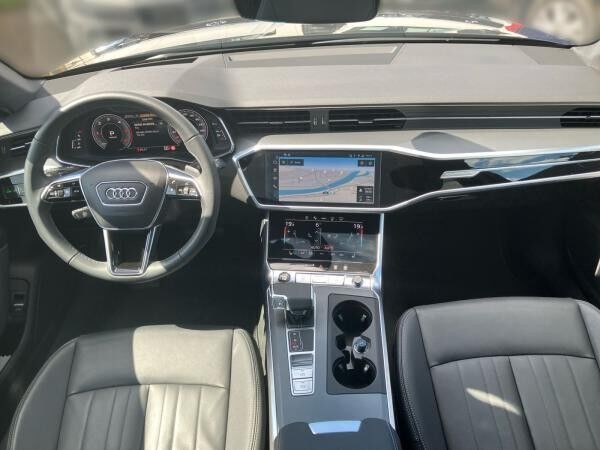 Audi A6 Avant advanced 40TDI quattro S-tronic/ Matrix