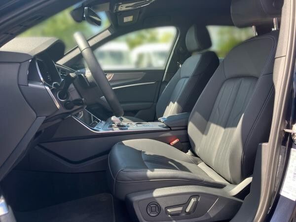 Audi A6 Avant advanced 40TDI quattro S-tronic/ Matrix