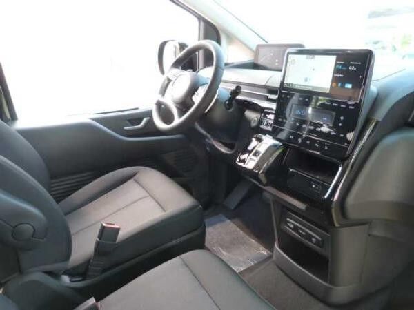 Hyundai STARIA Hybrid 1.6 T-GDI HEV Trend 9-Sitzer Easy+Park-Paket