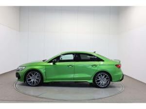 Audi RS3 Limousine TFSI quattro 280 km/h Java Grün Metallic