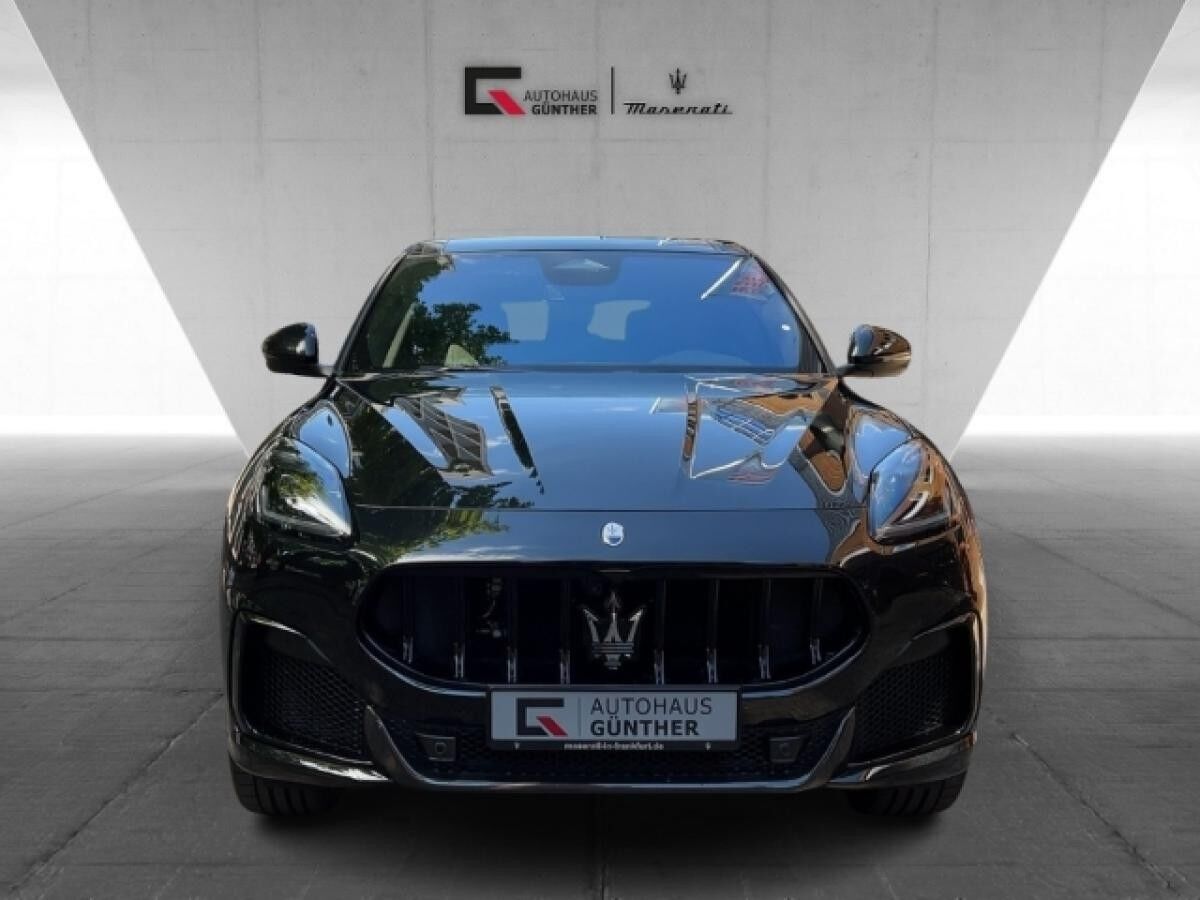 Maserati Grecale 5-Jahre Garantie / V6 & 530PS Sport trifft auf Luxus! Neuwagenaktion!
